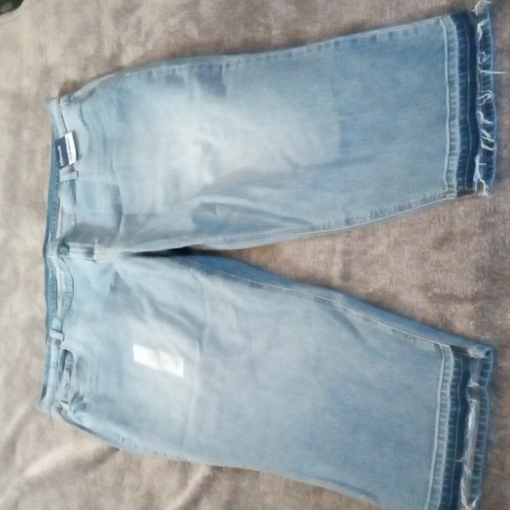 Old Navy NWT mid rise boyfriend ankle jeans Kacee